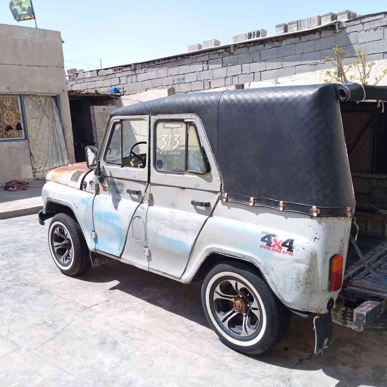 سلام عليكم واز للبيع موديل 2000 سياره جاهز العمل لاصبق ولاخيس مكينه وكير جدد الرقم للهاتف *********** مسلم مكلف بل نشر
