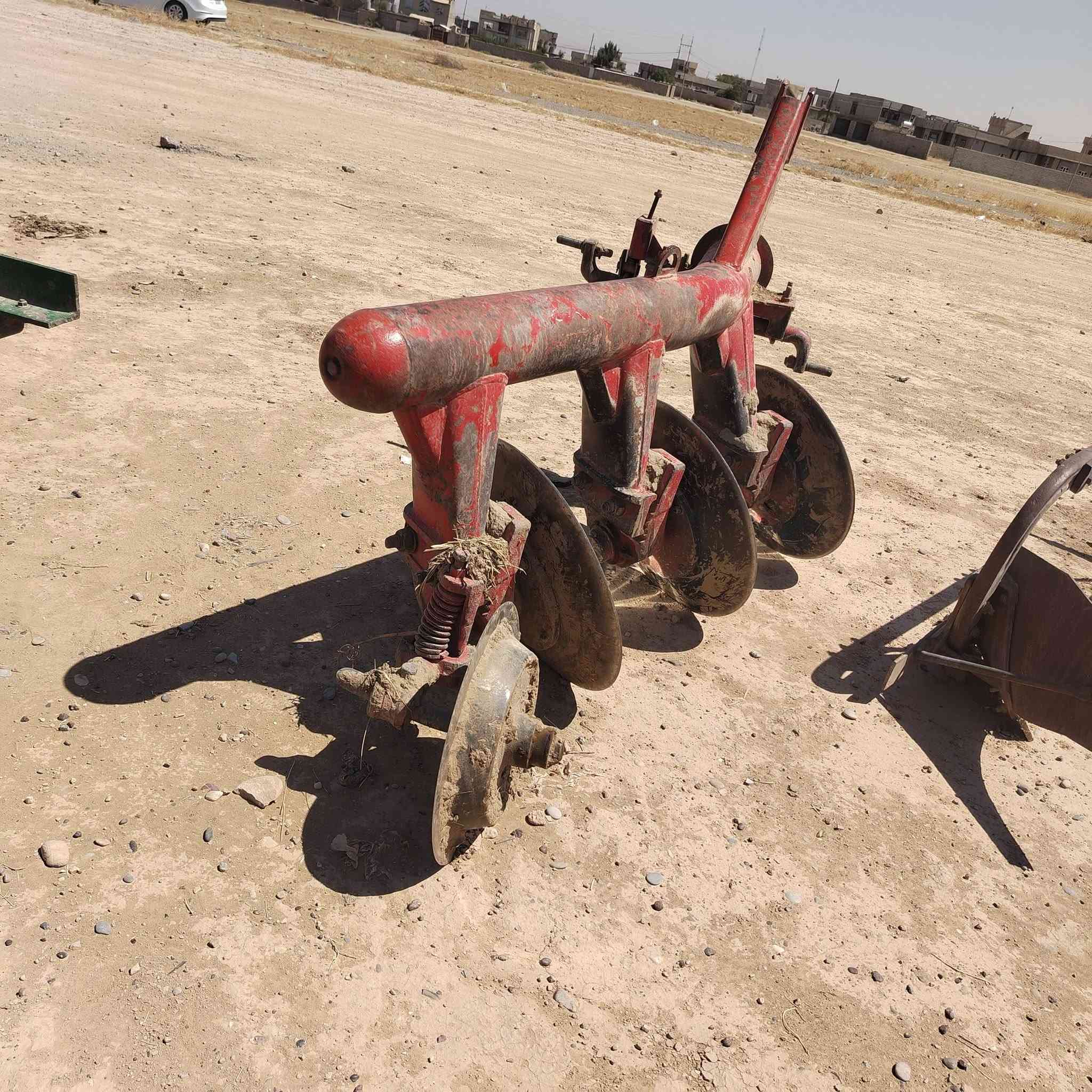 صاج تركي ابو الحلقه الباب الاول للبيع كلو شرط تاخذو تكرب بيه ماعجبك مرجوع 
 السعر مليون وميه وبي مجال  
***********  المكان جنوب الموصل
