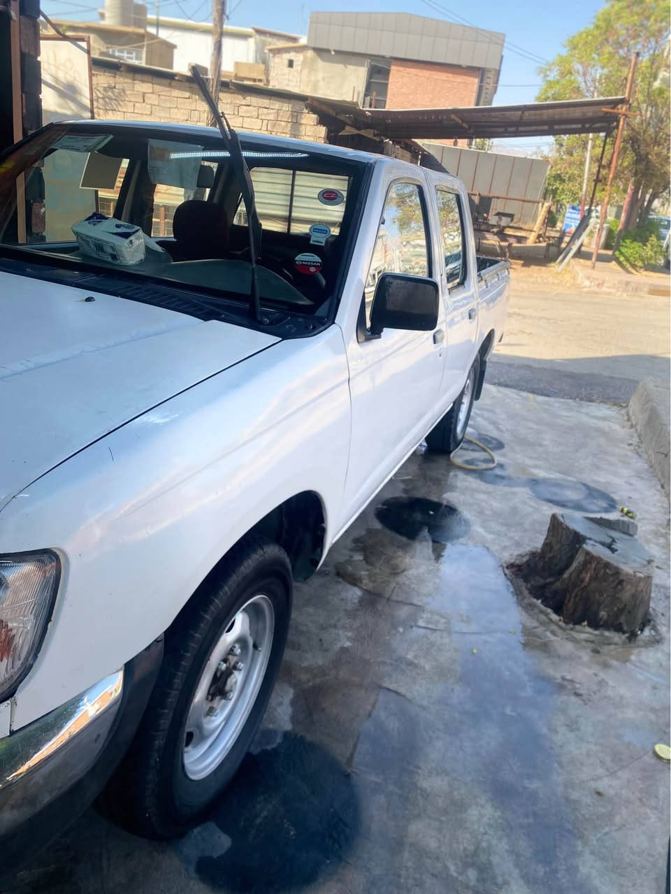 nissan pickup
نیسان مودێل ٢٠٠٢ موزائیده‌ ساق ساق بی ده‌عم بی لی دراوی 
پێشودوای كه‌پس  سه‌قف و شانی به‌شه‌رت 
گیڕومه‌كینه‌واكسل به‌شه‌رت كامل كاره‌بای به‌شه‌رت چوارتایه‌ی جوانو بێ عه‌یبی له‌ سه‌ره‌ 
ته‌قه‌و ڕه‌قه‌ی به‌شه‌رت كامل پێشی تازه‌ دا گیراوه‌
سعری ٤٥گه‌لاو مه‌عمه‌له‌ 
ناونیشان هه‌ڵه‌بجه‌ی شه‌هید
ژم***********
*********** حلبجة, السليمانية
