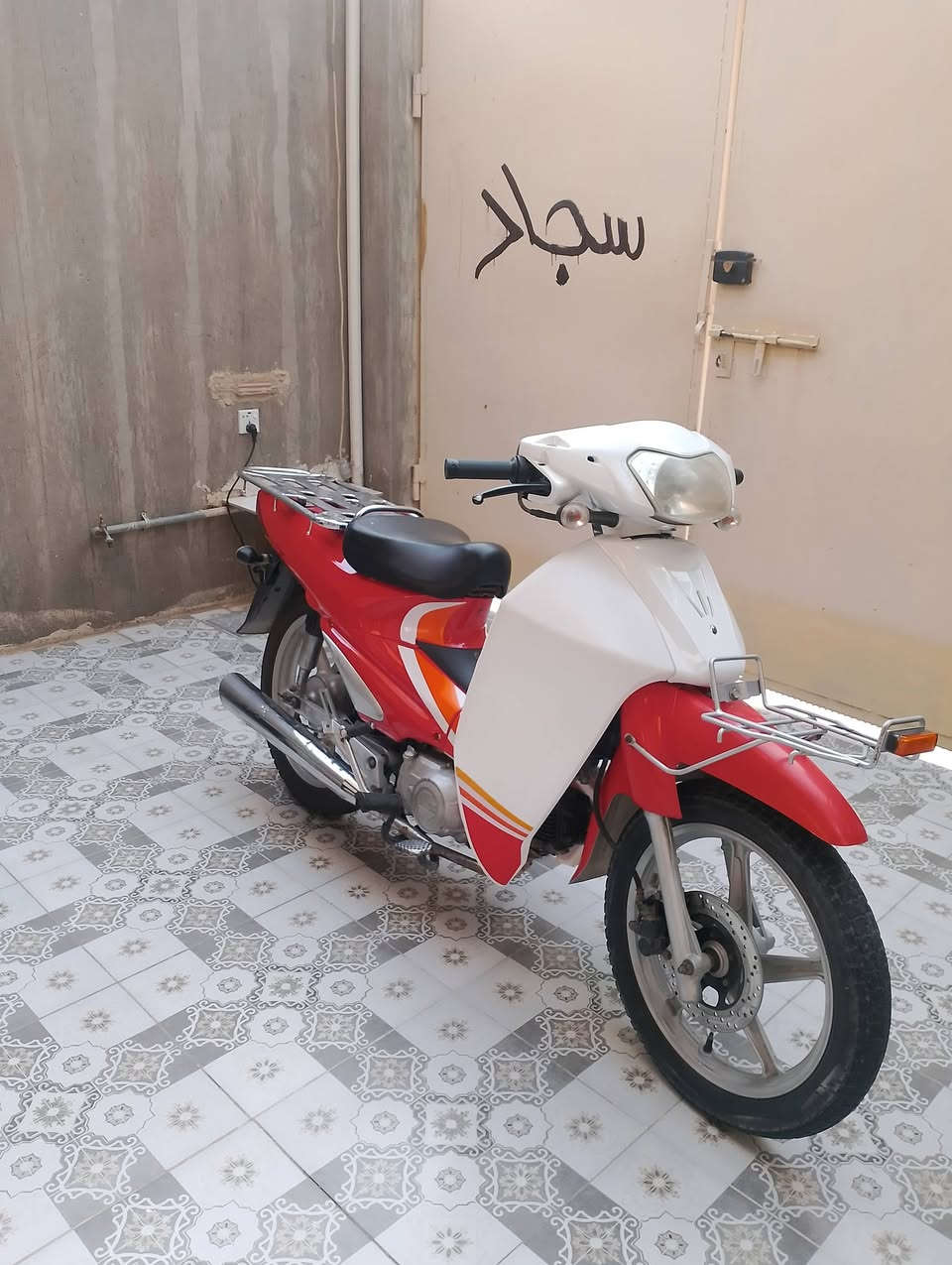 السلام عليكم ماطور نضيف ابلادي جديد السعر دك عله رقم او تدللللللل ‏‪ ***********
