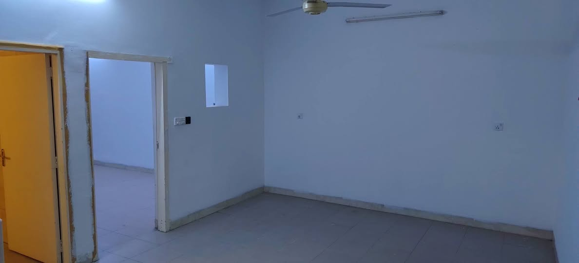 عنكاوه اشتي سايدين • ١٢٥م • ٣ غرف