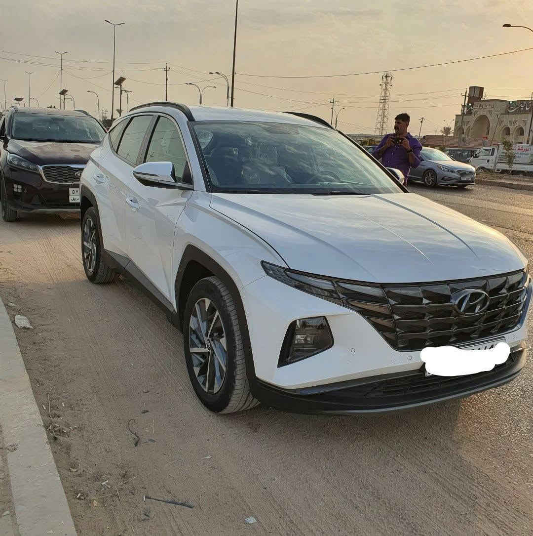 توكسان ٢٤ مكفول  السعر ٢١٥ وبيه مجال بسيط للشراي فقط.
***********

