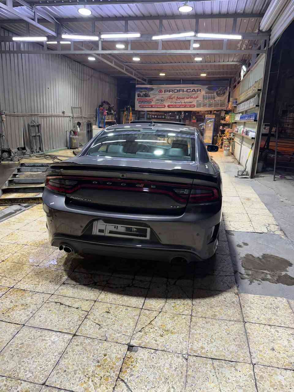 السلام عليكم
جارجر GT 2019 فول فتحه سلايد 
لون نفطي 
ماشية 99 ميل 
السياره كلين  
صار بيها صبغ بالعراق الباب الخلفي عكس السايق فقط بدون اثر حادث 
رقم اربيل الجديد 
السعر 195 وبيها مجال 
للاستفسار ***********
