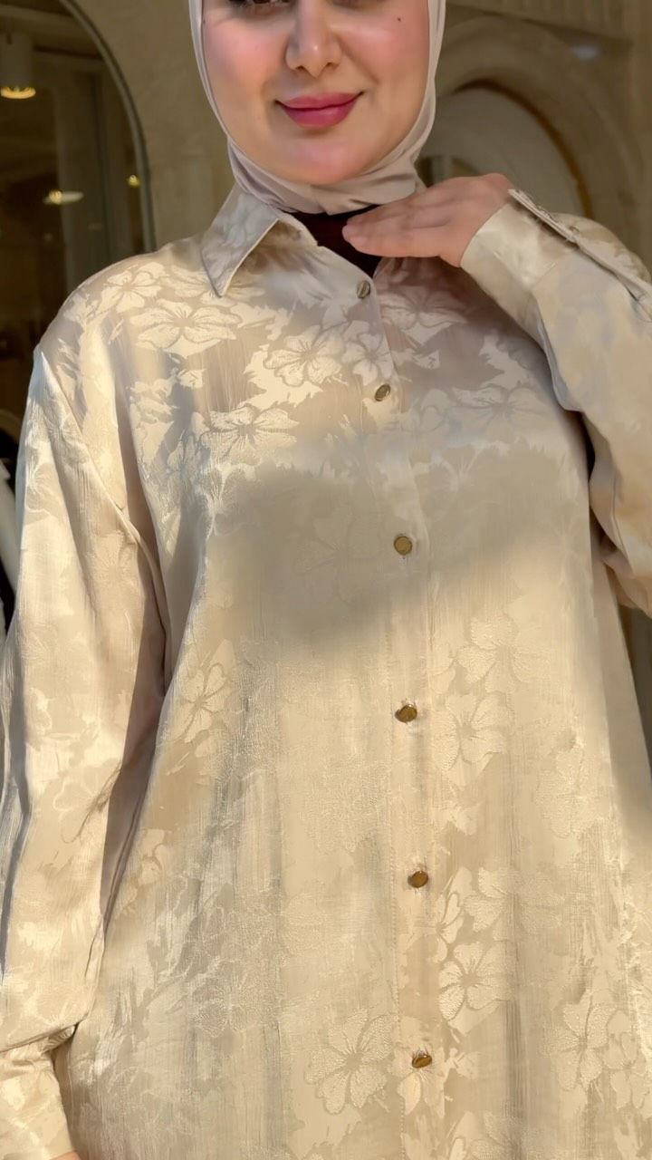 يوميا موديلات جديدة 😍
طول 80 
يلبس من 40 إلى 48 
موجود توصيل جميع المحافظات 
حله/ شارع الجمعية- مول خاتون
