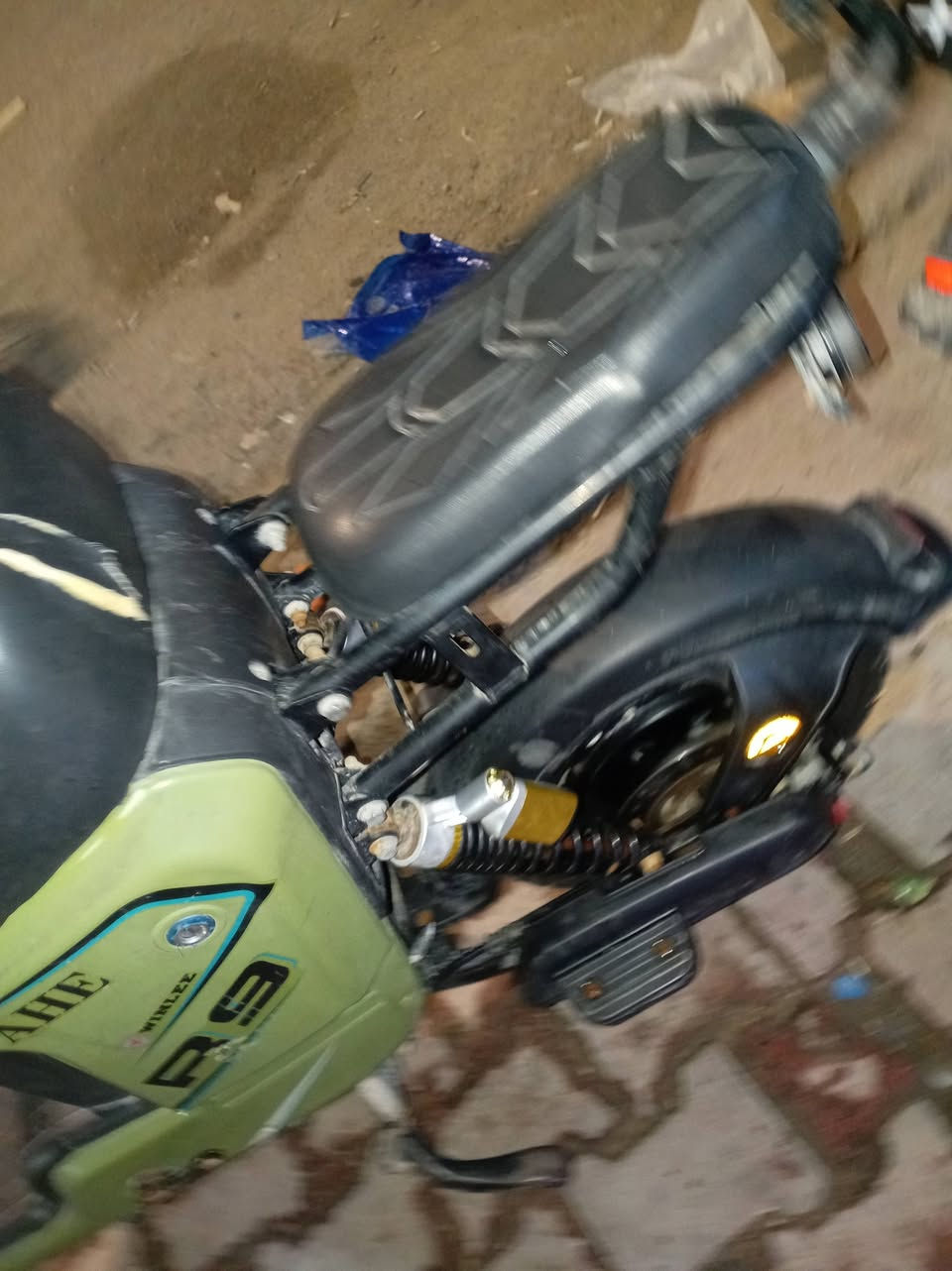 R9 • نضيفه • باتريات نص عمر