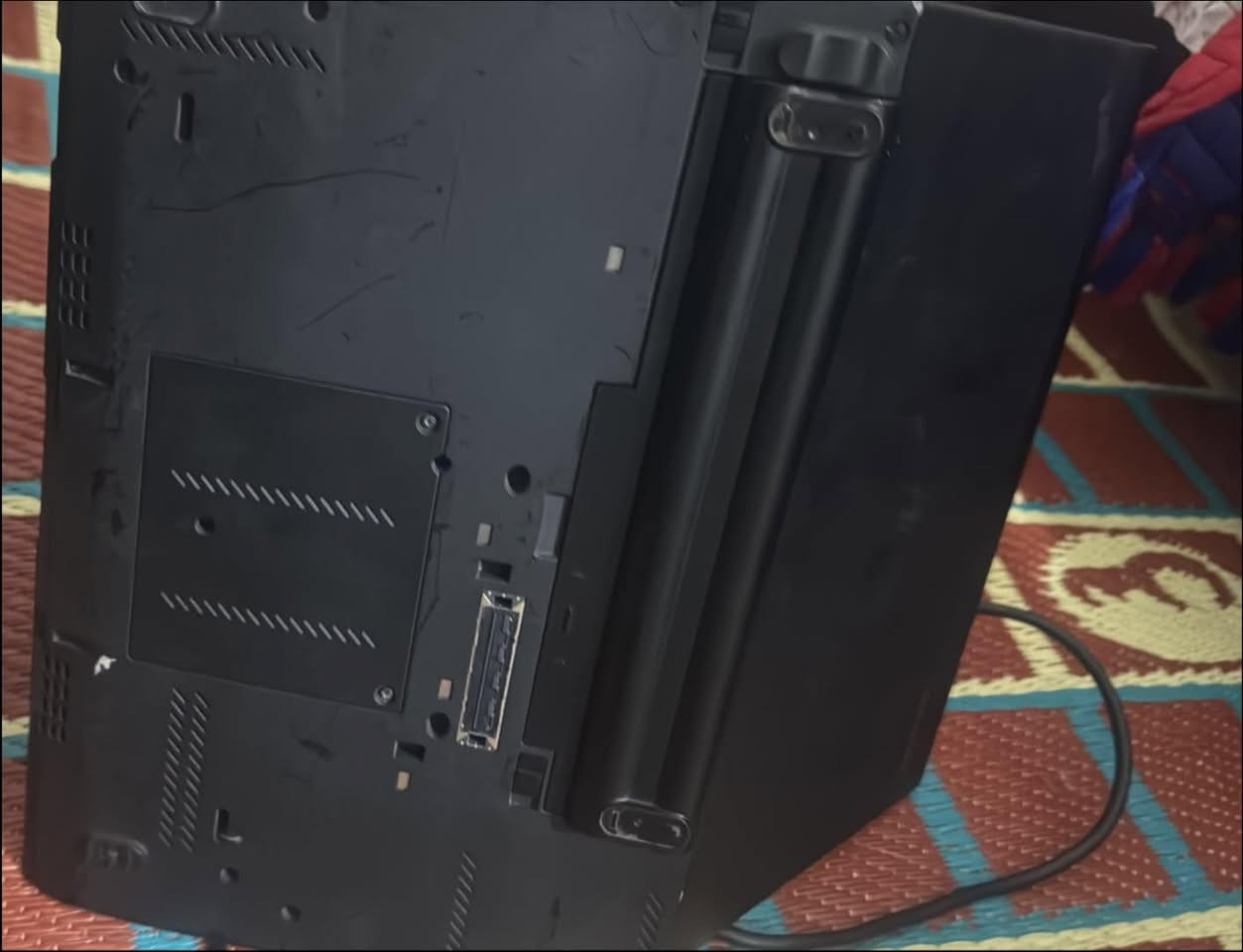 سلام عليكم حاسبه Lenovo مع شاحنه ماعرف تفاصيل عنهة سعرهة100وبيهة مجال عنوان مدينه الصدر
***********
