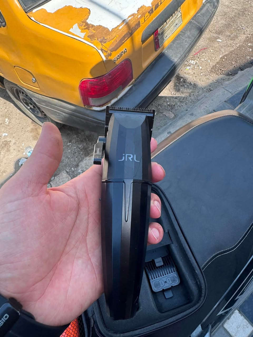 مكاين جي آر لبيع نظيفات كلش
العنوان بابل 
***********
