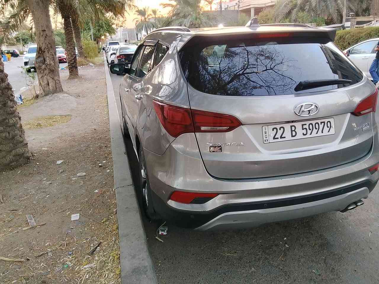 سنتافي 2018 (وارد امريكي) محرك 4سلندر حادثها اثر خارجي فقط كما موضح في الصوره ماشيه 104 الف كيلو متر سياره ما بيها اي نقص السعر 145 وبيها مجال مكان السياره سيديه للاتصال ***********
