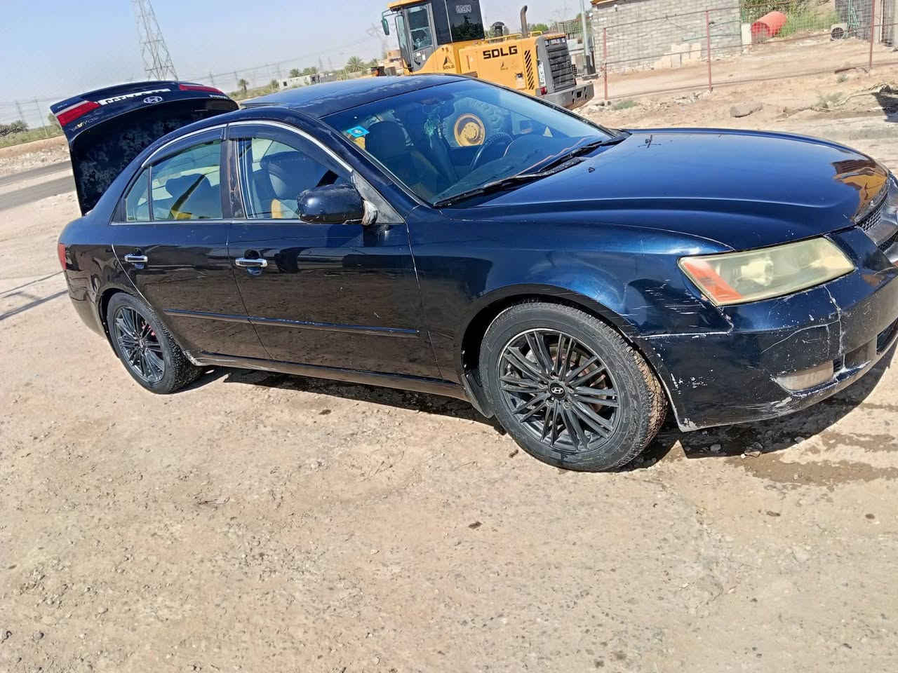 سوناتا للبيع موديل 2006 وارد حداديه 100% جير كرتون دواخل عسلي كاميرا بانوراما فاتحه بالقماره السياره مكان الناصريه سعر 60 وبيها مجال ماكينه قايمه ***********
