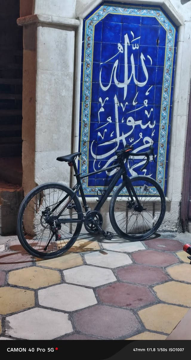 بايسكل رود بسعر 340وبي مجال للشراي 2/8نمر للتوصل *********** ومستعجل
