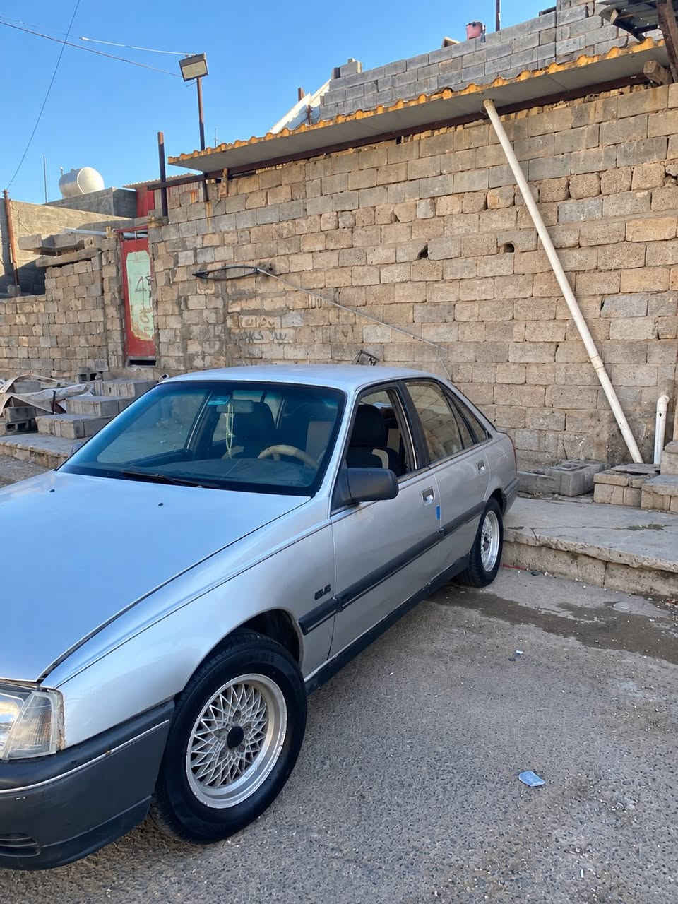 أوبل أوميغا • موديل ٨٩ • رقم انبار