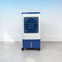 مبردة شحن • ٣٠لتر • بطارية 12V 9Ah