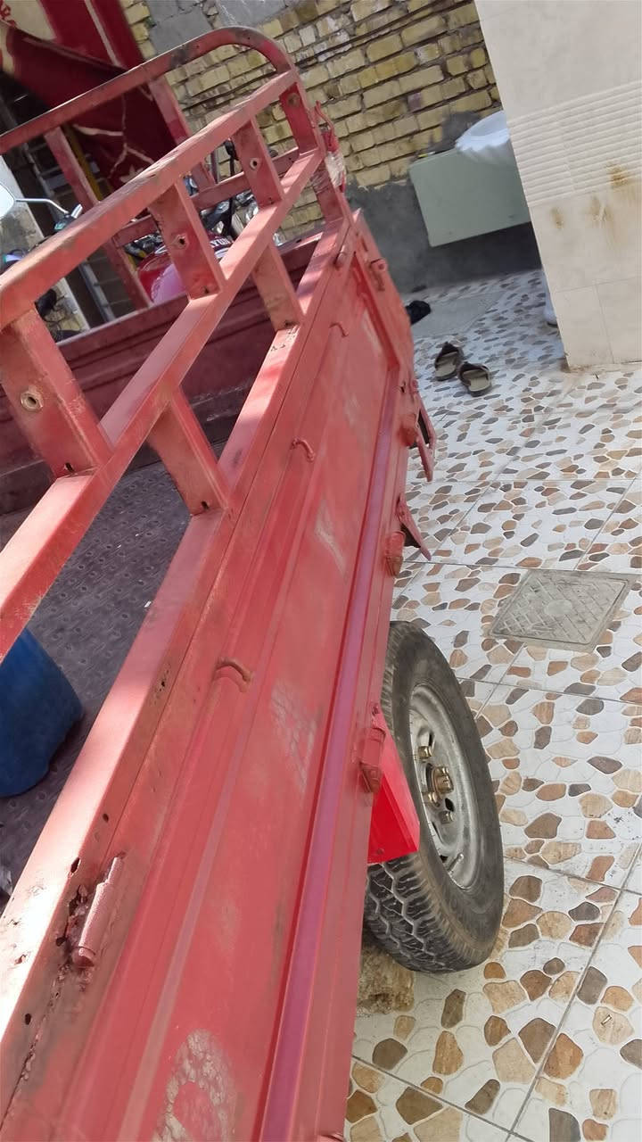 سلام عليكم ستوته للبيع موديل 19دايوان كهربائيات وباتري ولايت جديده الصدر مال جمره محرك جديد 2025 ستوته جاهزه اوراق أصولي السعر1100 وبيه مجال العنوان واسط الحسينيه الاتصال على الرقم ***********
