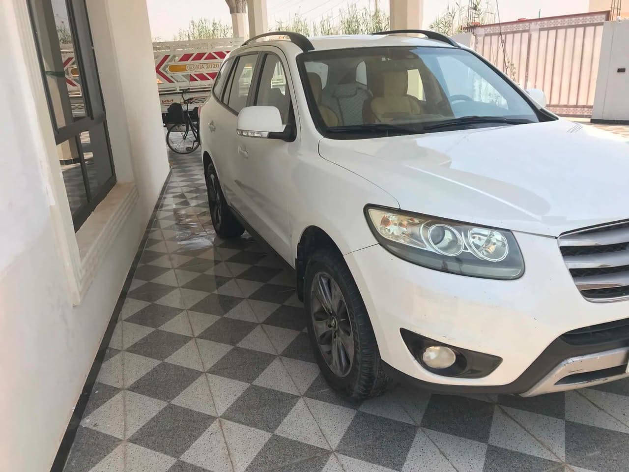 سنتافيه 2400 كير محرك كفاله تخم تاير صدر جديد تبريد ثلج سياره جاهزه مكاني واسط الزبيديه ***********
سونار مرفق

نص مكتوب في الصور:
- 1- شاصي \ سليم
- 2- لغذا \ سليم
- عمر المكينة
- 50 \ 100
- عمر ناقل الحركه
- 65 \ 100
- عمر الايطارات
- عمر البطارية
- جيد
- عمر الفلنجة
- نخلي مسؤوليتنا بعد الفحص وتسليم التقرير الى الزبون
- الزبيدية - - قرب البوابة
- ***********783631723
