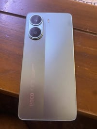 poco x7pro ذكره 256 للبيع او المراوس كل شي مابي بس ذني الشخوط الموجودا...