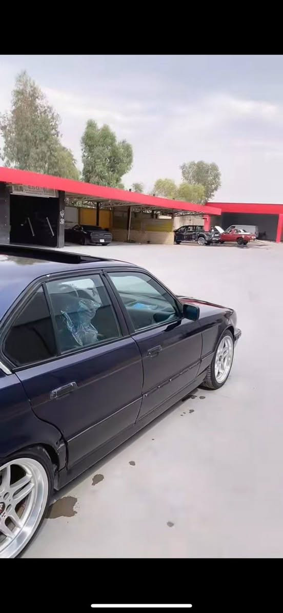 bmw 525i مۆدیل 1990 مواسەفات کوشین کارەبەی  سەلایت چار جام کارەبەی گێر تۆماتیت تەبریت  شاغالە چوار ویلی سفری  یز لەسەرە  سەبوغ عامە بەبێ لێدان   *********** گار موشتەری نی بێزارم مەکە گۆریناوەش نەکەم أربيل, العراق
