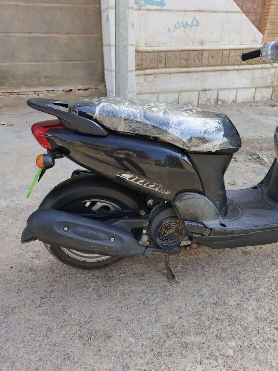 سلام عليكم فله للبيع مكفوله كفاله عامه نكره سلف كهربائيات شغاله نقصها جاملغ سعر ٩٠٠وبيها مجال مكاني كوت العزه رقم راعيها ***********
