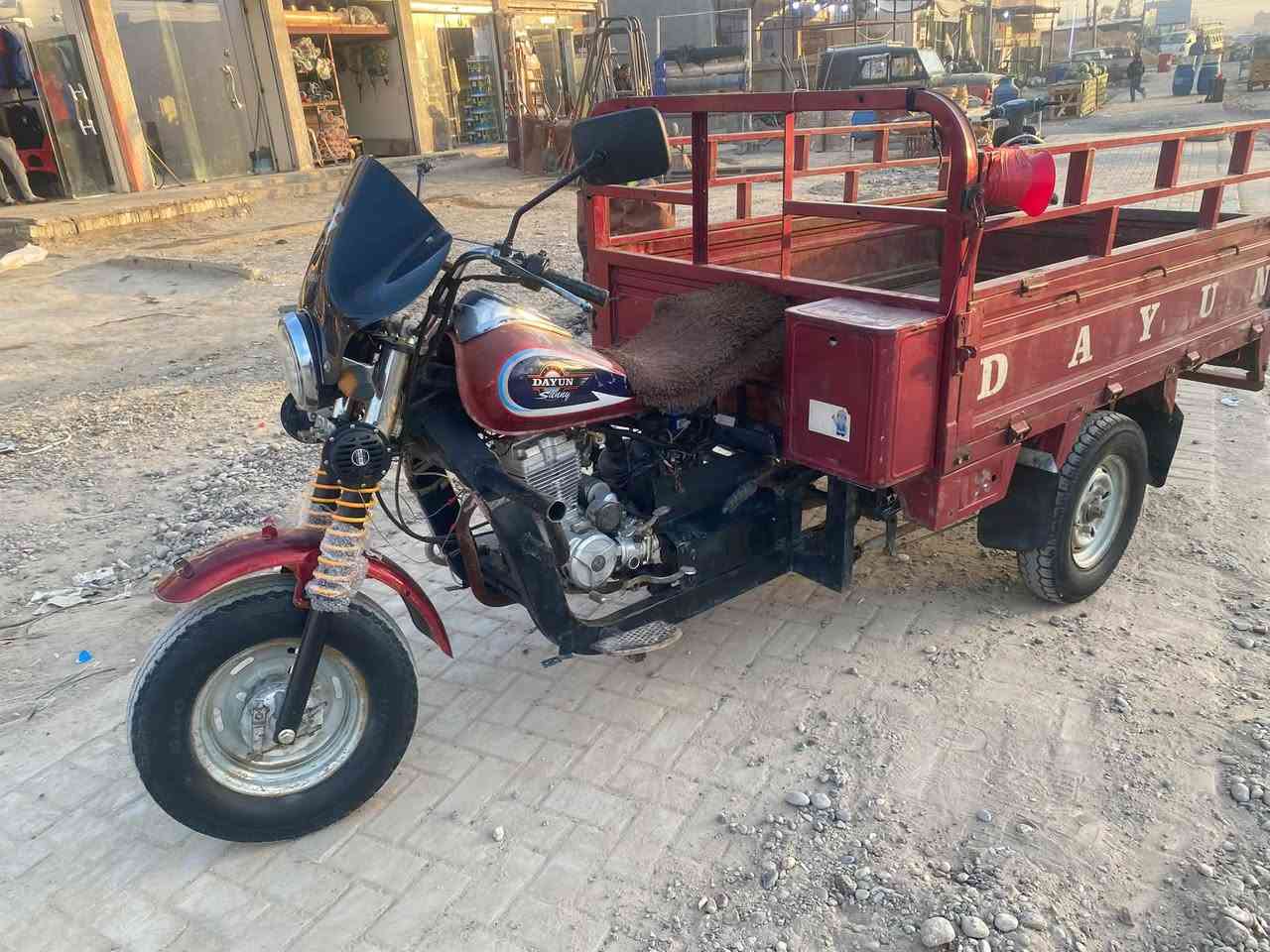 سلام عليكم ستوته دايوان 18ستوته خير من الله السعر 950 وبيها مجال قليل تصال ***********

