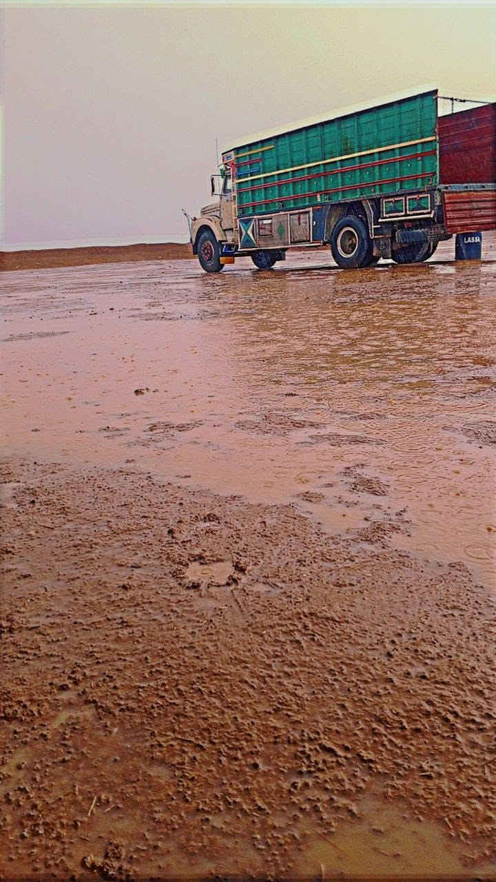 السلام عليكم
لبيع  أسكانيا 111
موديل 79
گلاب مطول 
محرك عادي مكفول لا صرف ولا نفخ اكسن كير مكفول 
رقم صلاح لدين دولي  شرط التحويل 
طخم تايرات جديد باقي التفاصيل واضحه 
السعر 25 مليون 
للأستفسار  ***********
