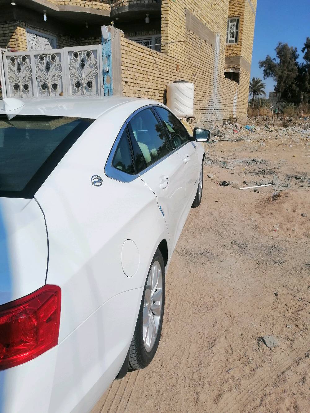 انباله 2019 ضربته جاملغ وبنيد محرك 2500 سعر 133 وبيه مجال رقم تواصل ***********