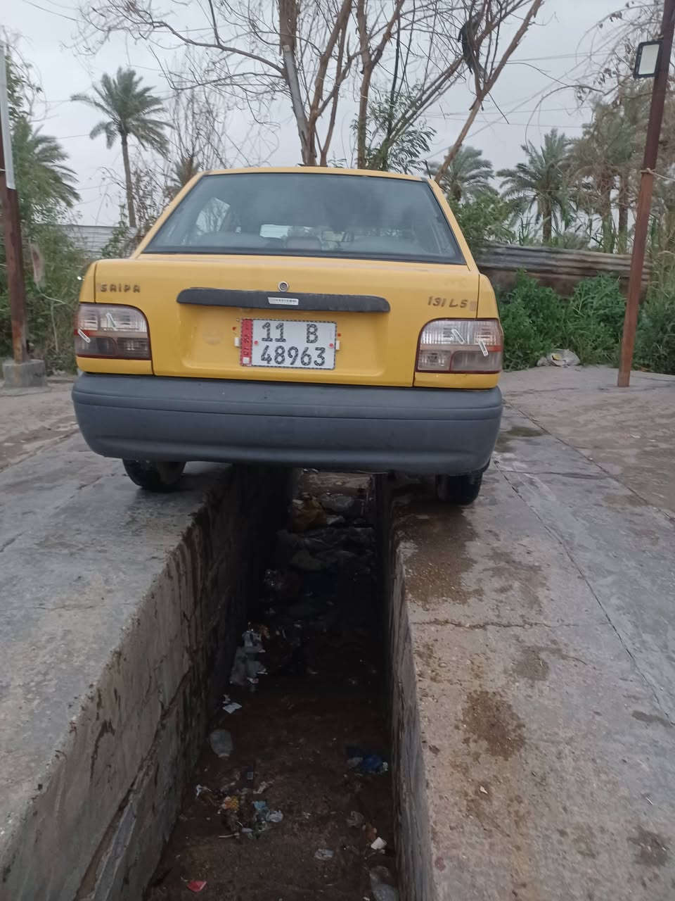 سلام عليكم سايبة موديل 2011 دشبول نفخ سيارة جاهزة من كل شي نقصها صليب ستيرن السيارة كما في الصورة 
العنوان بغداد البياع السعر 28 ورقة وبيها مجال بسيط 
***********
