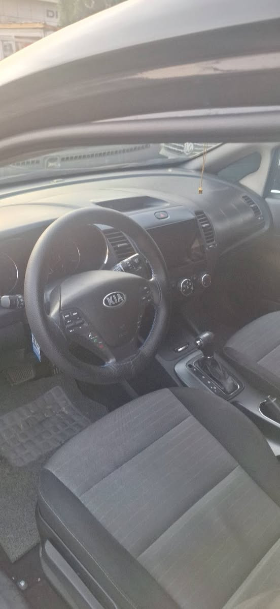 Kia forte5 2016
***********
جملغ و بونيد صبغ
بدون دواخل
ايرباك سليم
رقم و سنوية جديد
السعر 88 و مجال
المكان دهوك
