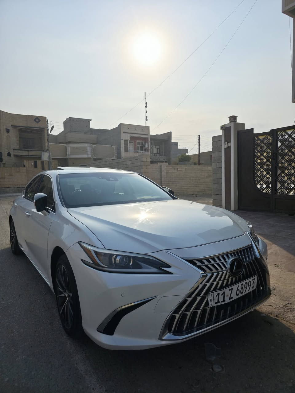 🚘 لكزس ES350 موديل 2023 للبيع
📅 الموديل: 2023
🛣️ الممشى: 31,000 كم
🔧 الحالة: بيها قطعتين بنيد وجاملغ

السيارة نظيفة ومستخدمة استخدام شخصي، والفحص للجادين.

📞 للتواصل: [ ***********]
