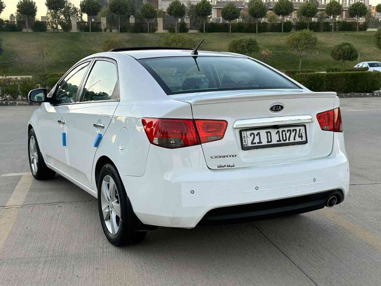 سيراتو2012 بسمي بيه بس بارد بدون قطره صبغ فول عده بصمه ***********
مكاني خانقين ديالى خناقين, ديالى
