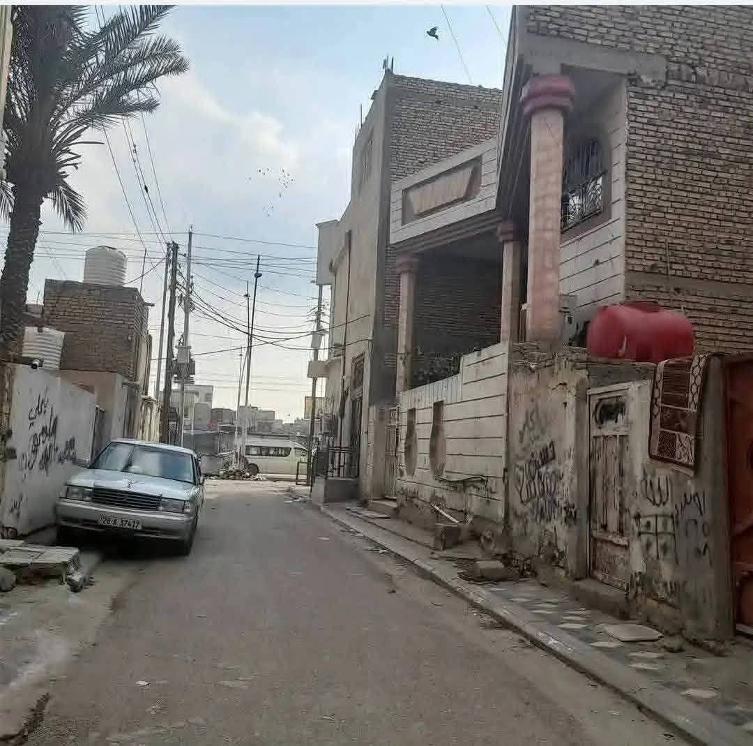بيت للبيع الصالحيه /الناصريه /جسر النبي ابراهيم قرب مطعم كويستان بناء حديث قريب عن الشارع ١٠ أمتار طابقين الأول غرفتين واستقبال جزئين وهول وصحيات ومطبخ الطابق الثاني غرفتين وصاله المساحه ٢٠٠ للاستفسار عالسعر على الرقم
بيت للبيع الصالحيه /الناصريه /جسر النبي ابراهيم قرب مطعم كويستان بناء حديث قريب عن الشارع ١٠ أمتار طابقين الأول غرفتين واستقبال جزئين وهول وصحيات ومطبخ الطابق الثاني غرفتين وصاله المساحه ٢٠٠ للاستفسار عالسعر على الرقم
9647800222724
