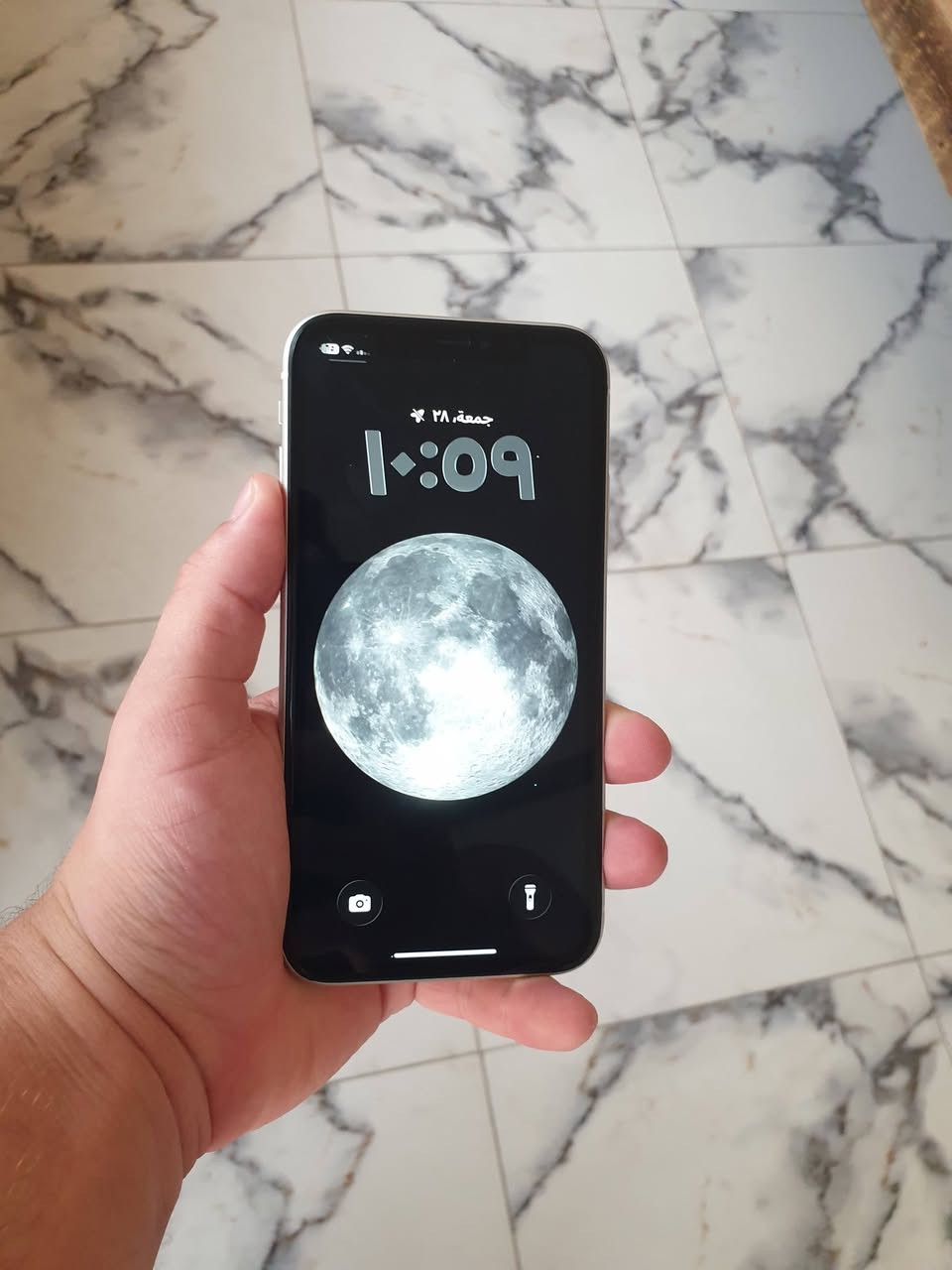 IPhone 11
نضيف شخط مابي

شرق اوسط  

ذاكره 128 

مستبدل فقط شاشه ارقه نوعيه بالسوك وانطيك بيها ضمان 3 خيارات 
فيس ايدي شغال
سعره ( 250 ) وبي مجال .. مكاني حله 

واتساب ***********
