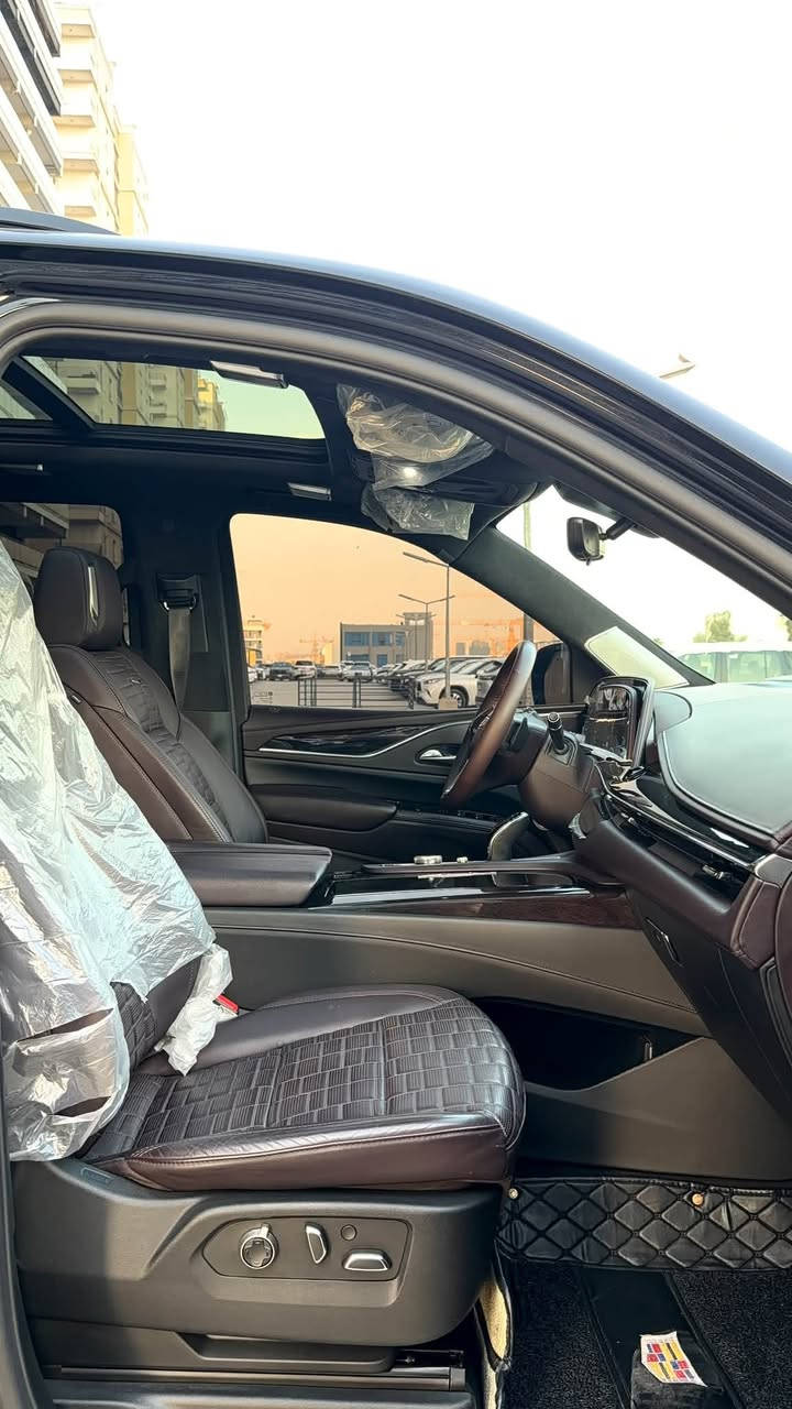 اسبرسو • ٢٠٢٣ • ١٧٠٠٠ كم
