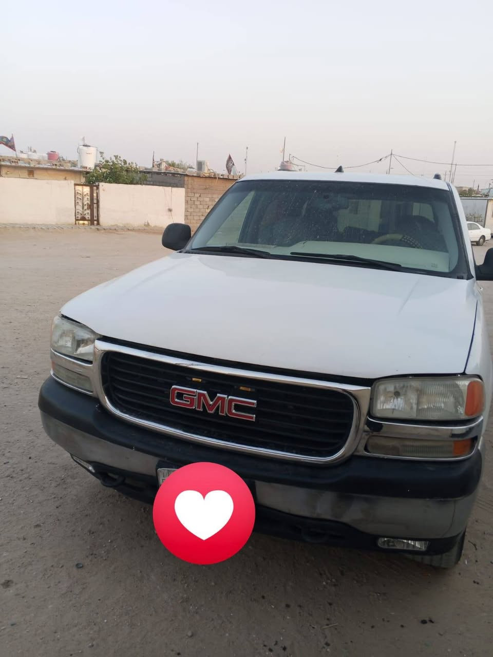 السلام عليكم جمسي الفيني للبيع سياره خير من الله حداديه جديده تبريد منضومه كامله توني شادها من طول للطول البدي بي صبغ مكفوله كلبه و كص لايت زنون ناصي عالي شاشه مكاني بصره ***********اي ستفسار اني خادم سعر 75وبيها مجال

