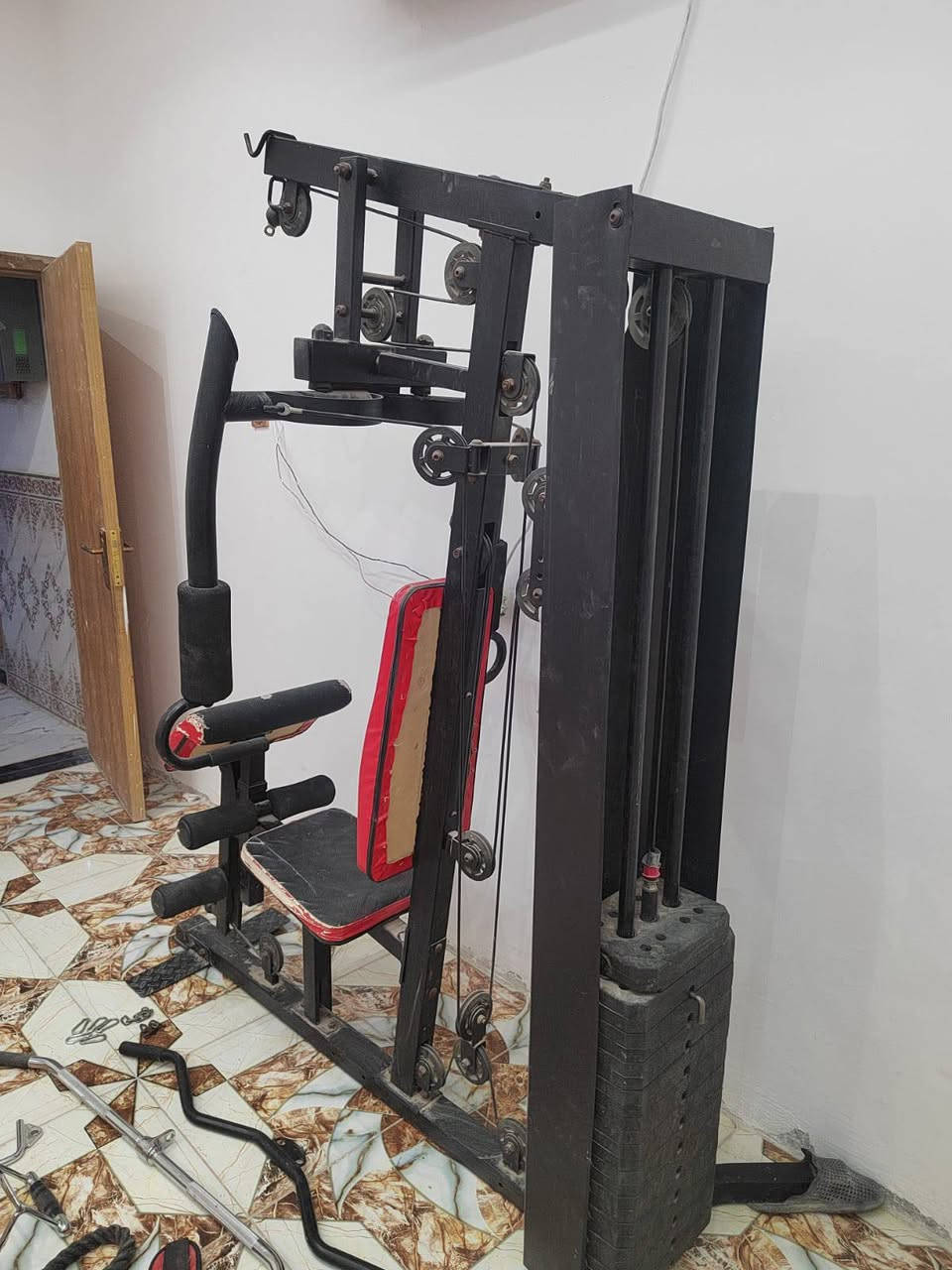 جهاز رياضة 

جهاز رياضة ( ملتي جم) المتكامل لبناء العضلات يحتوي على اكثر من 35 تمرين ب 100 كيلو  حديد ثقيل درجة أولى وملحقات الجهاز مع هدية (بار نيكل) اصلي
السعر 425 ألف للاستفسار خاص او واتساب على هذا الرقم ***********
