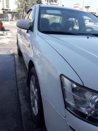 سوناتا موديل 2009 خليجي مكينة 2000 سيارة نضيفة خير من الله صدرها خمسين...