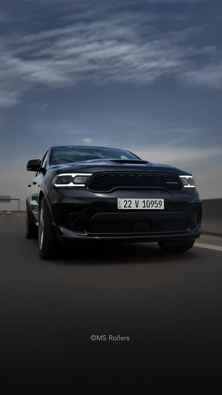 Dodge Durango R/T Plus TOW N' GO
دوج دورانكو ار تي پلس تو اند كو
فول مواصفات واعلى فئة بالدورانكو ١/١
الموديل : ٢٠٢٤
المحرك : ٨ سلندر ٥٧٠٠ هيمي
الممشى : 28 الف ميل فقط
وارد امريكي كلين تايتل
رقم - اربيل بسمي سنوية
المواصفات :
فتحة سقف ( سلايد )
سقف شاموا
داخل السيارة مطعم كاربون فايبر ( forged carbon )
رادار امامي مانع تصادم
رادار خلفي مانع تصادم
رادار تحديد المسار + كروز كونترول متكيف مع الشارع
نقطة عميه
بهاي الفئة الراديتر يكون حجمه اكبر من الراديتر مال النسخ الثمانية سلندر العادية يتحمل حرارة و ضغط اكثر
الدبلات نفسه دبلات نسخه ال SRT
ويل ٢٠ + بريكات بريمبو نفس ال SRT
فتحات البنيد
حساسات امامية + خلفية
صندوق كهربائي
مقاعد جلد + كنتارا + هيتر + تبريد + خزن 

مقاعد خلفية VIP
harmon/kardon نظام الصوت
eco + sport + track + Tow + Snow تحكم وضعيات القيادة
ستيرن هيتر + شفتات ستيرن
شحن وايرلس
كار پلي وايرلس + اندرويد اوتو
مكان بغداد رقم الموبيل ‭***********
السعر 410
