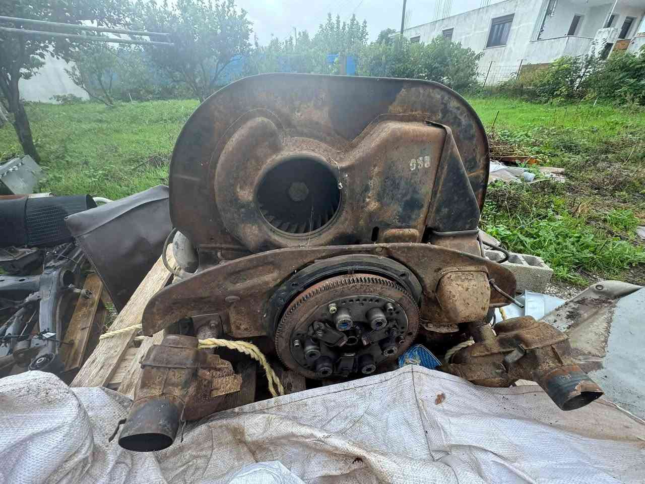 قطع غيار • بدون تفاصيل