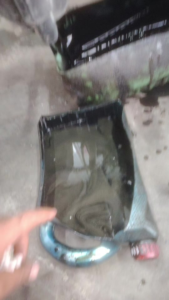 مساطر زنجيل دراجه بوكسر مكسوره وساده مجاري دهن تسلكت ورجعت بلادي عنوان بغداد دوره البوعيثه لتواصل *********** الإدارة حيدر الوكيل #محرك_بوكسر #دراجه_بوكسر #تعمير_دراجات #صيانة_دراجات_نارية#دراجات_نارية 

