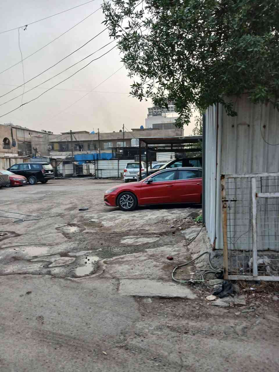 كراج • للبيع • بنوك سوق الميثاق