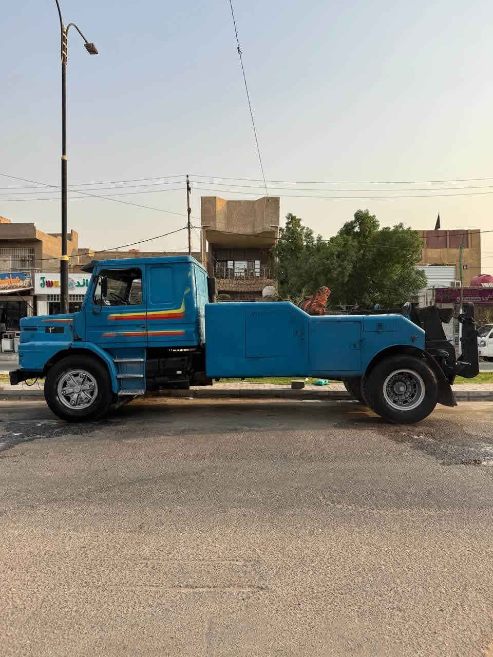 سكانيه موديل ١٩٩٣
كرين خاشوكه 
سنويه كرين ب اسمي نافذه ل٢٠٢٩ 

الاستفسار ***********
***********
