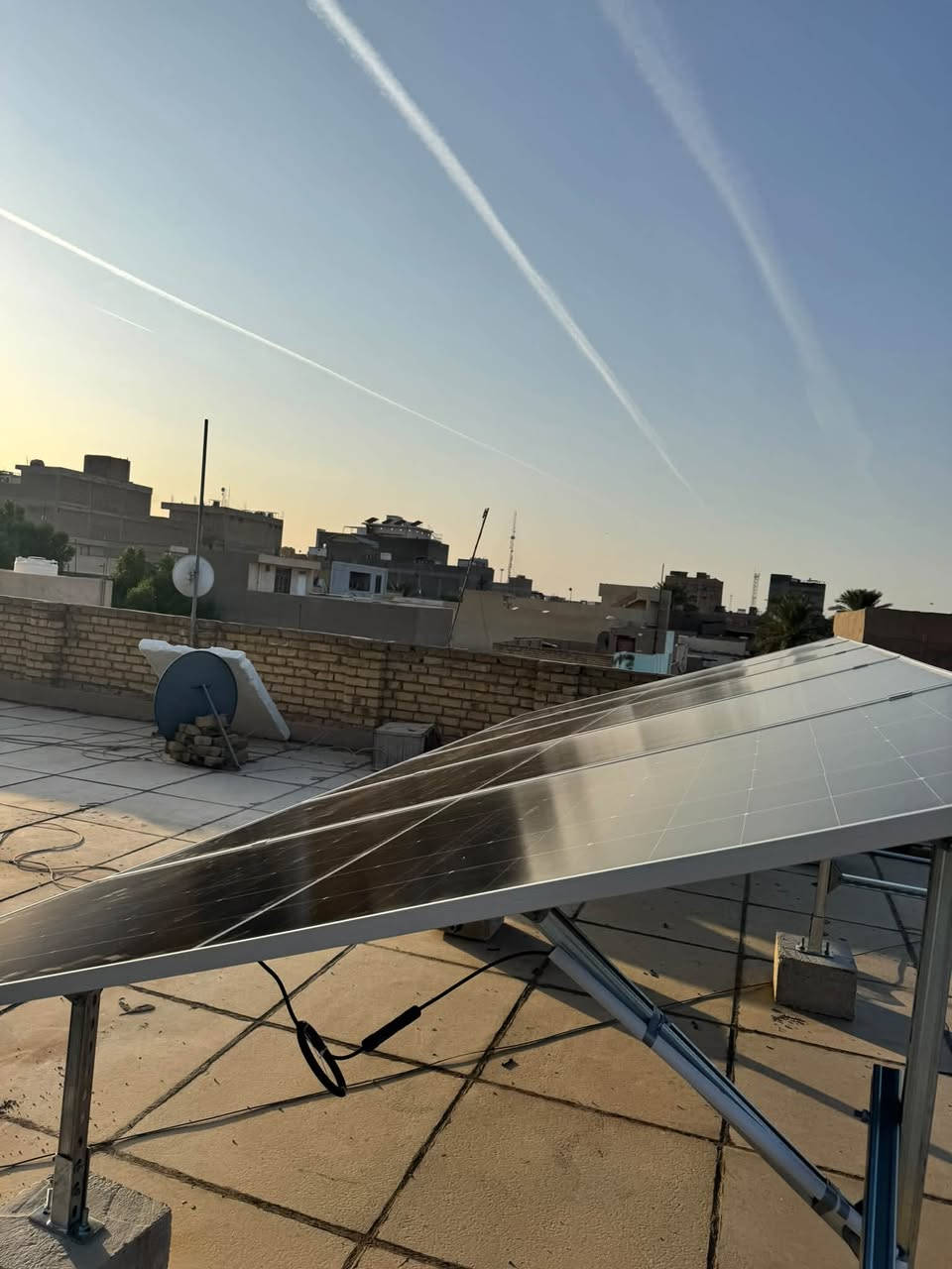 انفرتر GoodWe ٦ كيلو • بطارية Dyness ١٦kWh • ألواح LONGi ٦٤٥واط