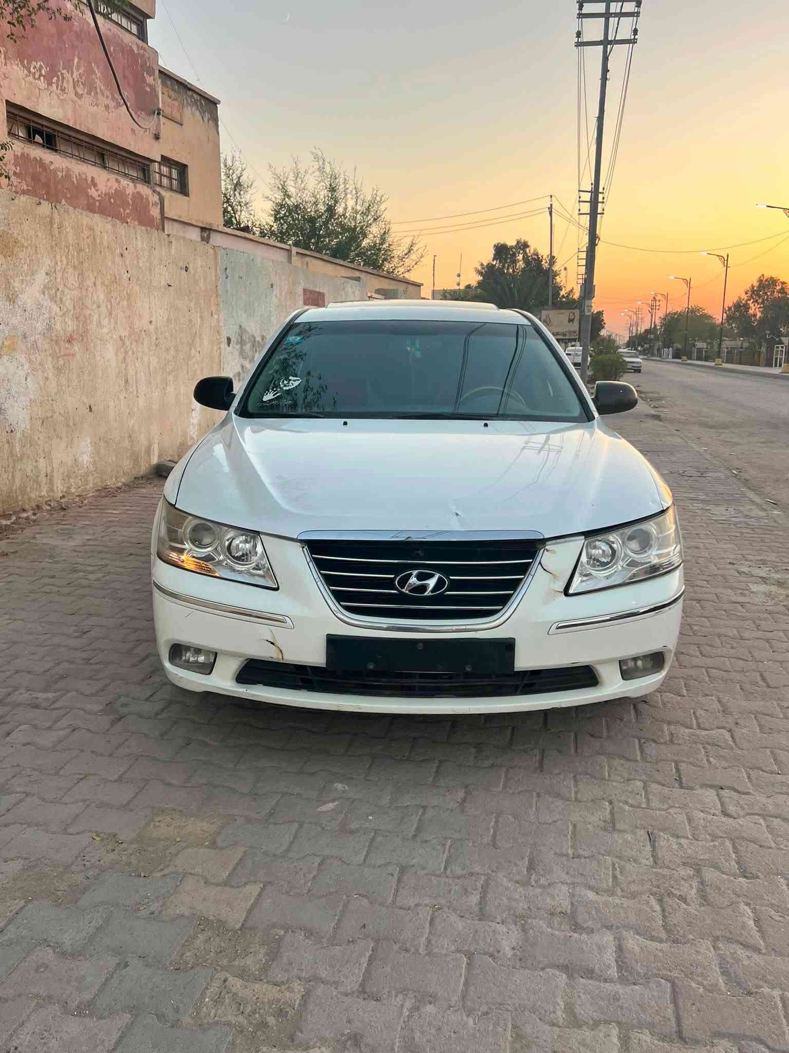 سوناته 2009 خليجي محرك 2000دوش رقم بصره دولي مابيه نقص مصبوغه حزام جماليه مكفوله تكم قماره دواخل شواصي لغود سعره 78  مكانه ناصريه سوق الشيوخ سياره فول المواصفات ***********
