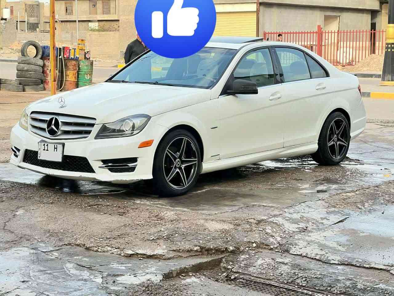 للبيع ترهم نص بنص مارسدس موديل 12 سي 300خليجي فول مواصفات 6سلندر سعر 140مكان ابو غريب بغداد ***********
