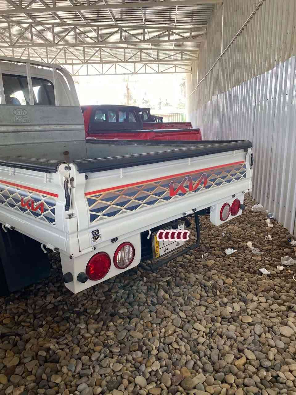 للبيع كيا بنكو موديل 22رقم بابل سياره جديده وجاهزة كفالة عامه ماشيه 118 تبريد محرك تخم تاير كله جديد العنوان بابل الشوملي السعر ***********/////*********** فقط طعجه موضحه بالصوره غير كفاله عامه
