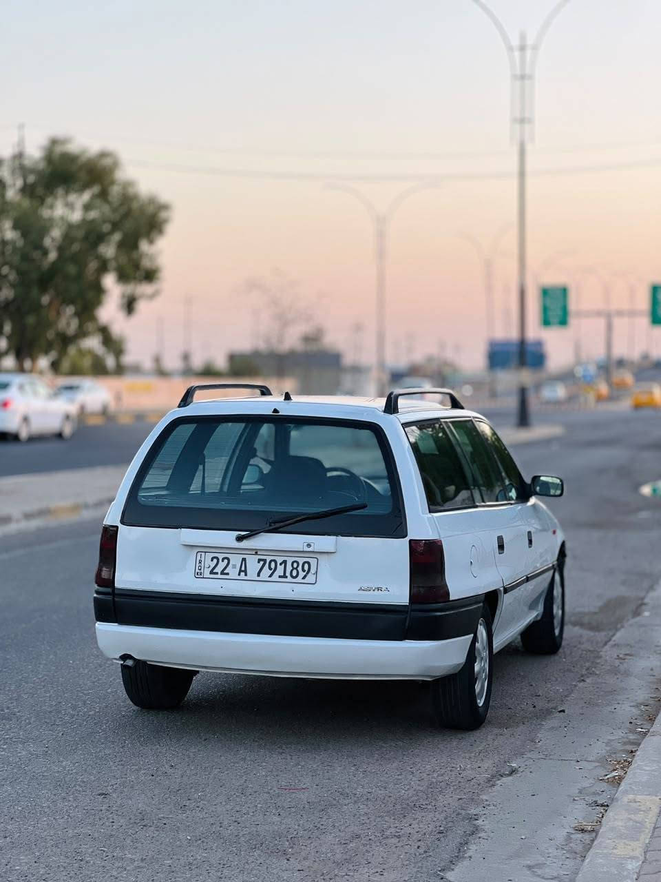 سلام عليكم اوپل استر ستيشن موديل  1995 ابيض ثلجي رقم ارييل محرك 16 قايش عريض سنويه جديده بيهه بطاقه بانزين صبغ بلادي بيهه ملاحظات گير محرك كهربائي كله شرط سعر 48 وبي مجال قليل شرط وكاله وتحويل
***********
***********
