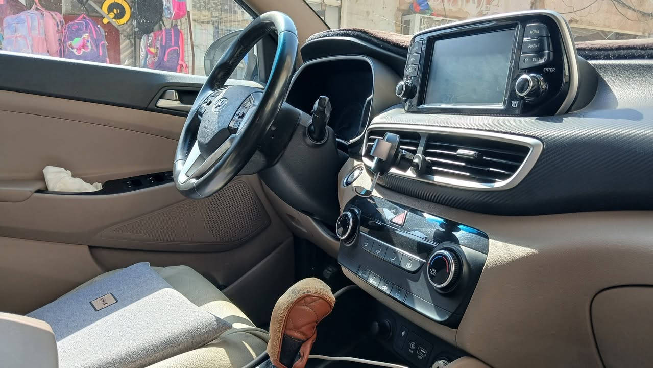 الموديل: 2020
اللون: أبيض خليجي 

: قطعتين تبديل وقطعة صبغ.

المكان: واسط الكوت 

بسمي ثاني يوم التحويل 

💰 السعر:  170.000$

📞 للاستفسار والتواصل: خاص أو اتصال.***********

للجادين فقط، والله يرزق الجميع.

