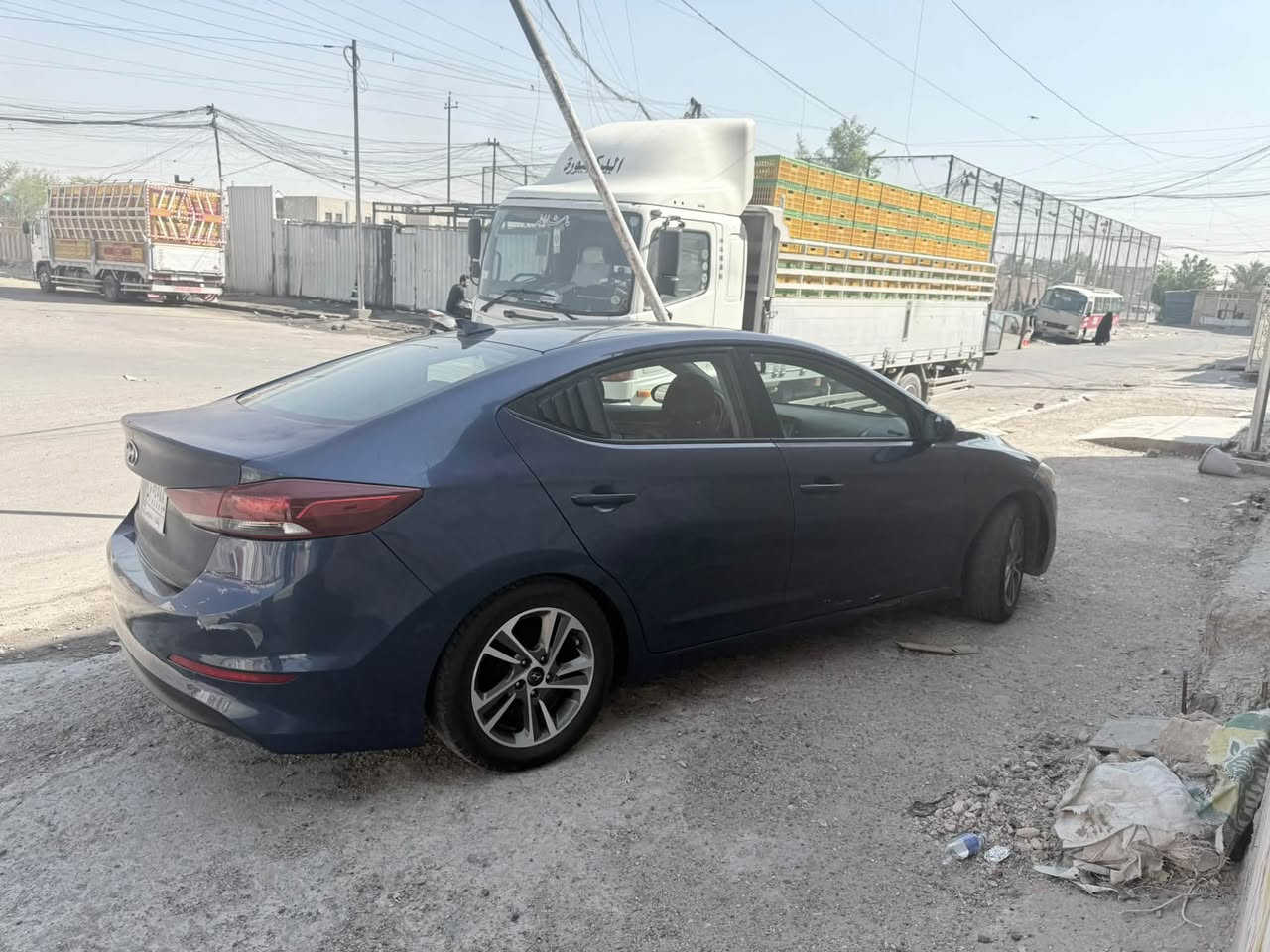 الانترا 2017 فول بصمة فتحة وارد امريكي حادث خلفي كير محرك تبريد خير من الله الدعامية امامية تجاري الخلفية صبغ باب جهة السكن حادث بالعراق صبغ نقص زوج تايرات وصدر امامي خلفي نص عمر باقي التفاصيل ع خاص 
مكاني الشعب حي الجزائر 
رقم الهاتف /***********
