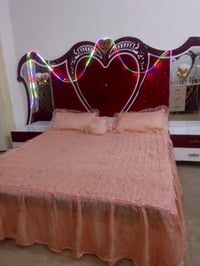 غرفة ٩ قطع • نضافته ١٠٠٪ • قابل تفاوض
