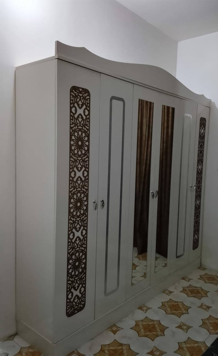 غرفه نوم • معه فراش • جربايه