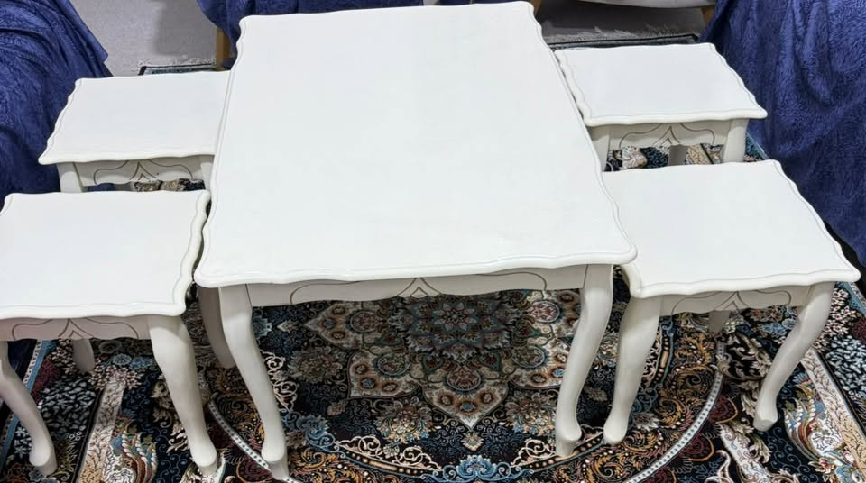 ميز ٤طبلة • نظيف