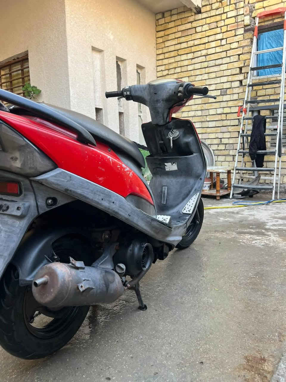 سلام عليكم دراجه ماكس عدله للبيع سعر 300وبيهه مجال حك الجيه 
دراجه نضيفه كلش بيهه نقص بس باتري 
هندر واحد تشتغل كهربائيات كله شغل 
مكاني نجف شارع الحولي قرب المصعد الكهربائي
شراي يتصل  بي واتساب ***********
اني مكلف بل نشر هاذه رقم راعيهه لحد يراسلني

